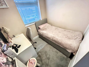 Photo 16- click for photo gallery